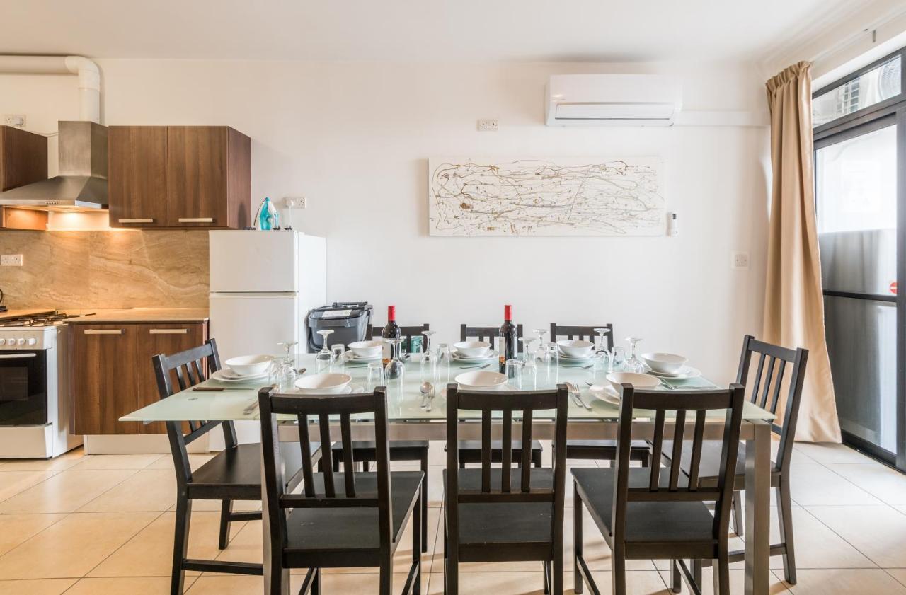 Seashells 2 Bedroom Apartments With Terrace, Just Off The Bugibba Promenade - By Getwaysmalta 세인트폴스베이 외부 사진